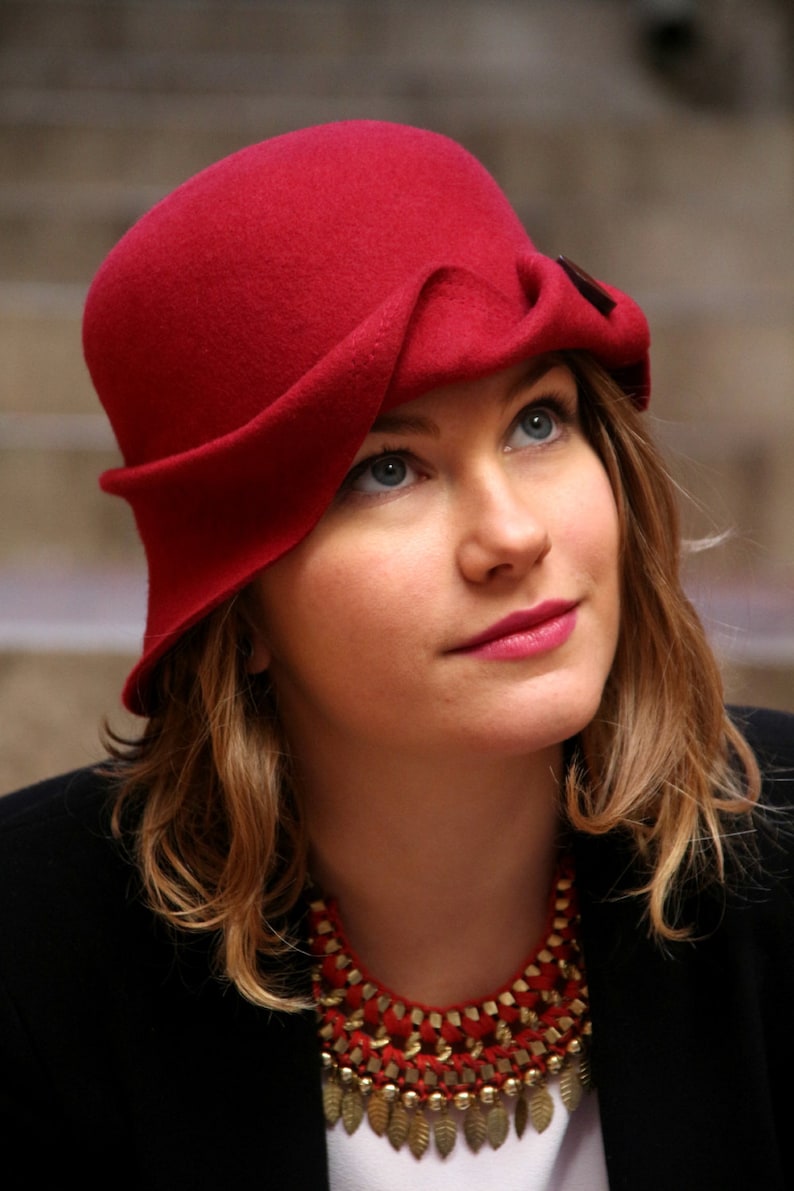 A surprise price is realized Designer wool felt hat. Unique red Hand womans Award-winning store sculp cloche