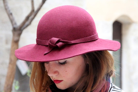 Bordeaux wide brim woolen felt hat. Handmade millinery felt | Etsy