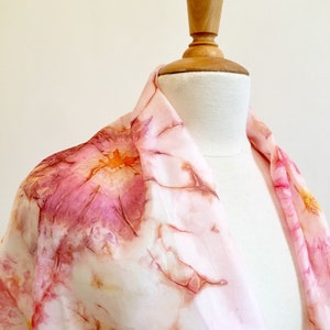 Foulard en soie peint à la main, Echarpe rose effet tie dye, Echarpe moderne, Idée cadeau pour femme, 100% soie image 5