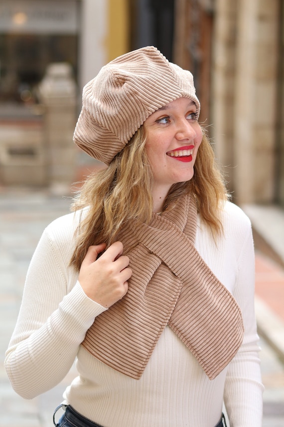 Sombrero beige y juego de bufanda para mujeres. Combo de boina - Etsy España