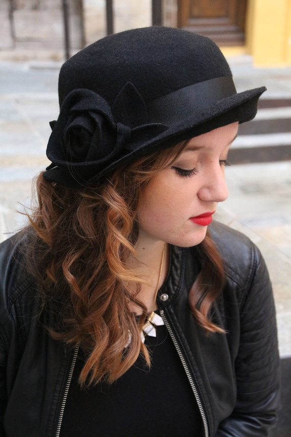 Handcrafted Black Women's Cloche Hat: Your Touch of 1920's Elegance