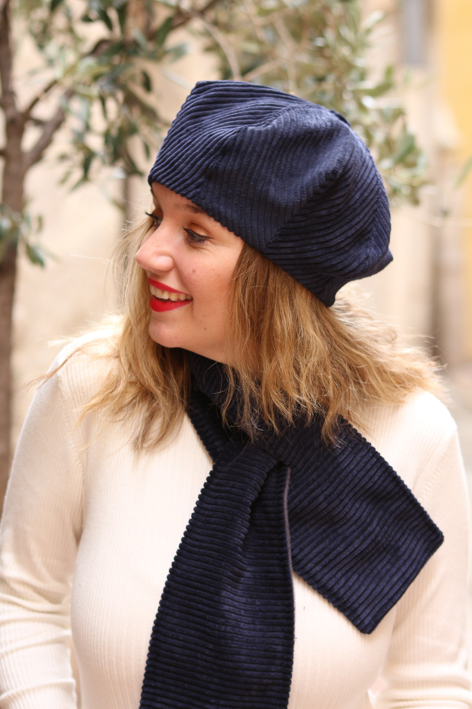 Navy blue corduroy beret hat for women Slouchy french beret | Etsy