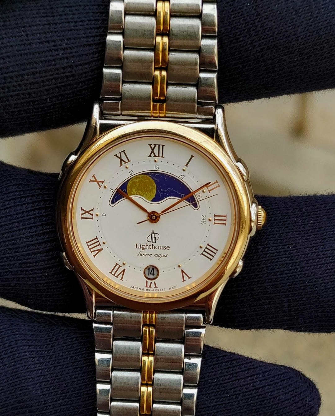 Vintage Citizen Lighthouse Watch | 6185-G06790 | Moonphase Two