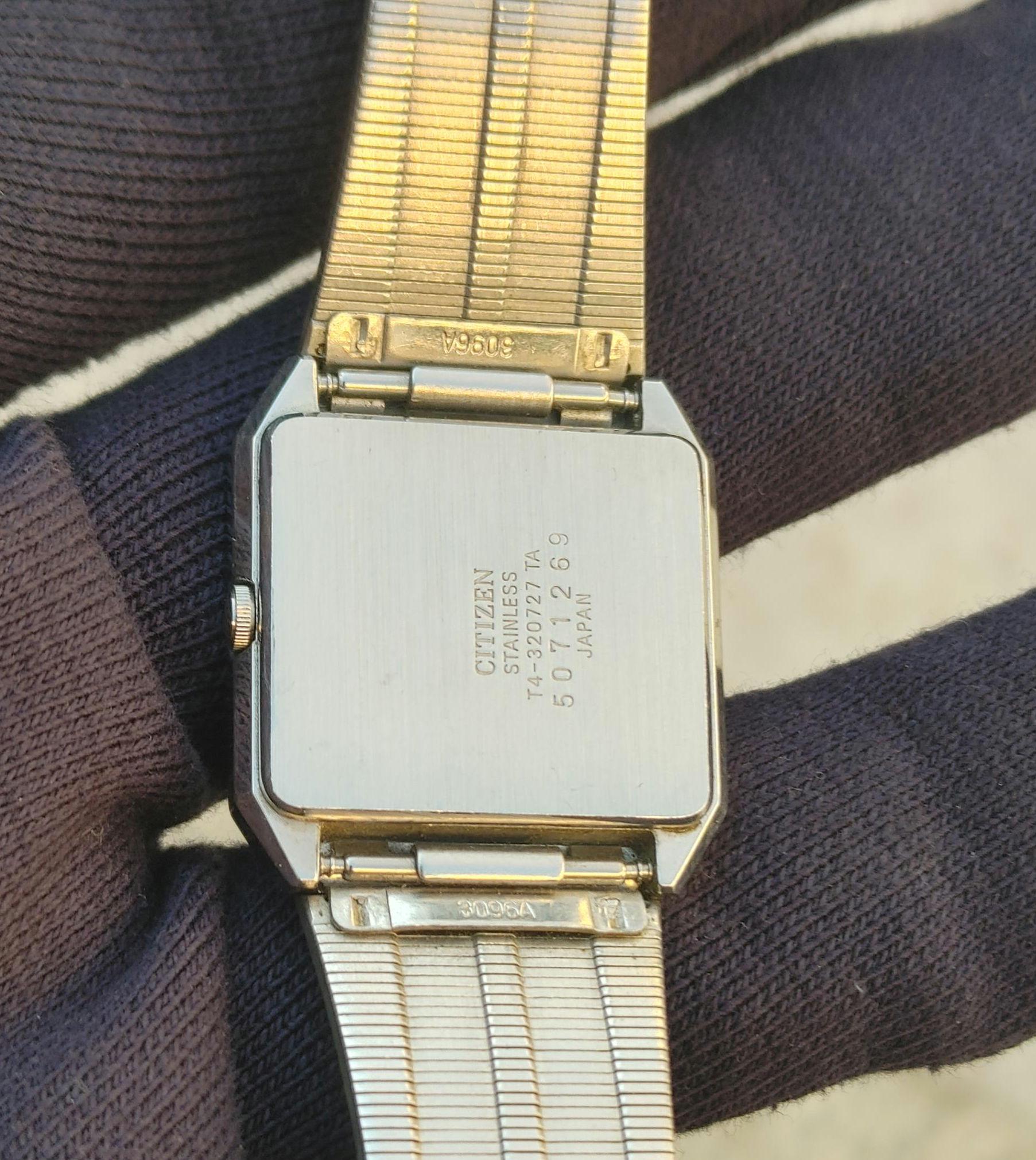 Vintage Citizen Quartz T4-320727 Stainless Steel Integrated