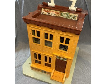 Vintage 1974 Fisher Price Little People Play Family Sesame Street House #938