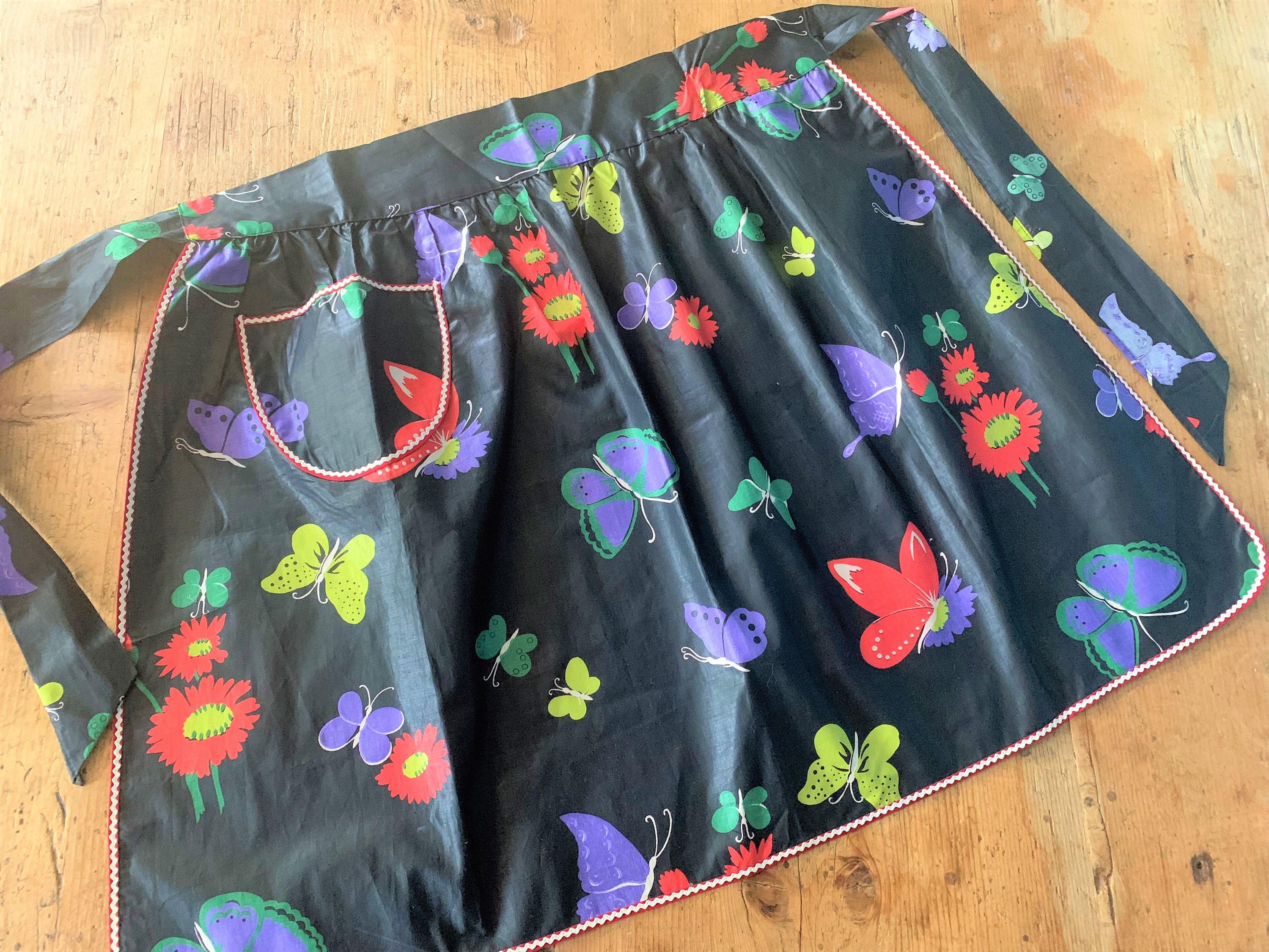 Vintage Butterfly Print Half Apron: Polished Cotton Chintz; Rick Rack Trim; Excellent, Bright Never Used Condition