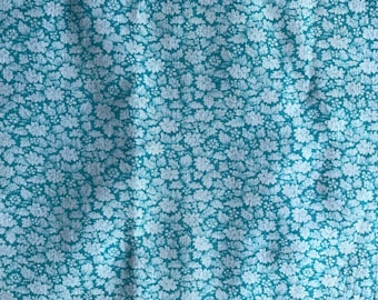 Vintage 1970s Aqua & White Tiny Cotton Floral Quilt Fabric;  45" W x 42" W; NOS Unused Quilt Fabric
