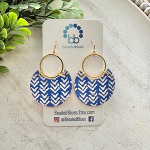 Royal blue Earrings, blue and white leather Earrings, nautical earrings, gift for friend teacher mom wife.