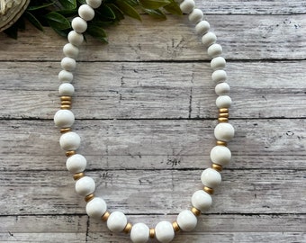 Big White Beaded Necklace, 20 Mm White Resin Beads Necklace