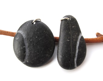 Stones with Holes Organic Charms Top Drilled Beach Stone Jewelry Wholesale Stones Sticks River Rock Pendants Beach Stone Earrings