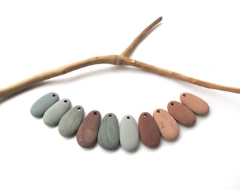 Top Drilled Colorful Teardrop Beach Stones, Eco Jewelry Making Pebbles, Drilled River Rocks, Green Brown, EXOTIC MATTE ROCKS, 24-28 mm
