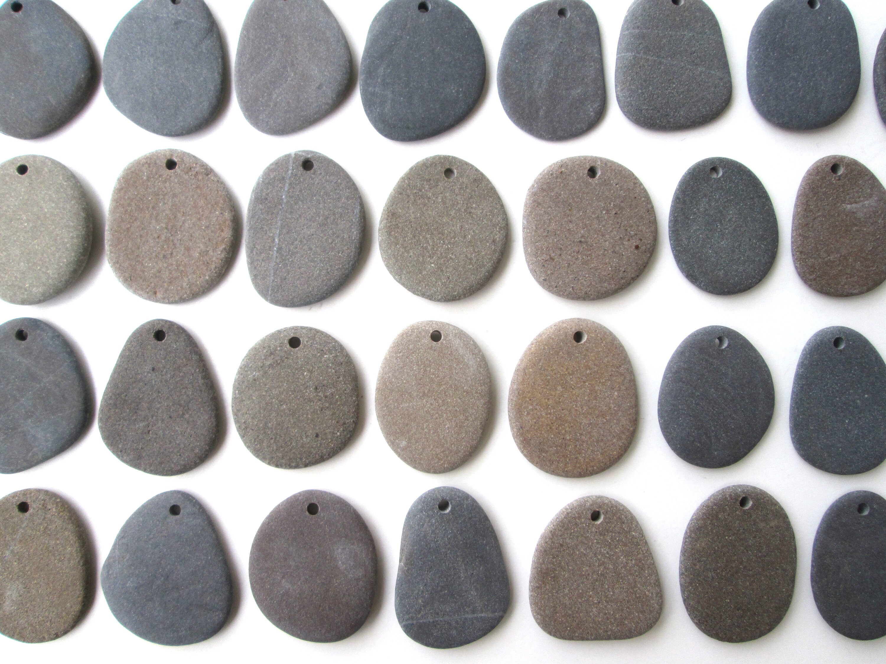 30-35 PCS River Rocks For Painting - 18 Lbs, 3-4.8 Inch Flat Natural Stones For Crafts & DIY
