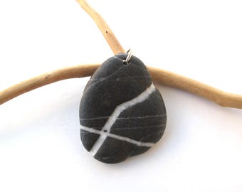 Large Drilled Black Beach Stone Pendant, Pebble Eco Jewelry Making, Natural Stone to Hang, STRIPED BLACK Rock PENDANT, 35x43 mm