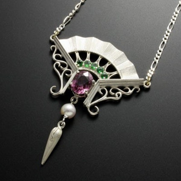 Victorian style silver necklace of fan motif with spinel and green garnet