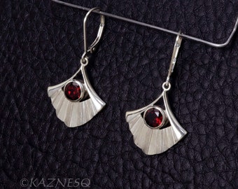 Fan motif Garnet Silver Lever Back Earrings