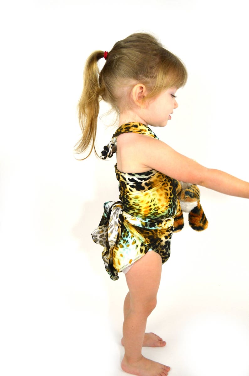 Tiny tieners naakt Fotos