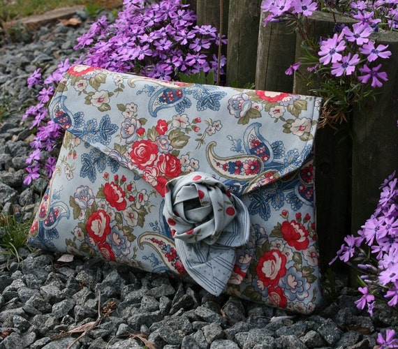 Radley Clutch Bag easy sewing pattern | Easy sewing patterns, Easy sewing, Bag  patterns to sew