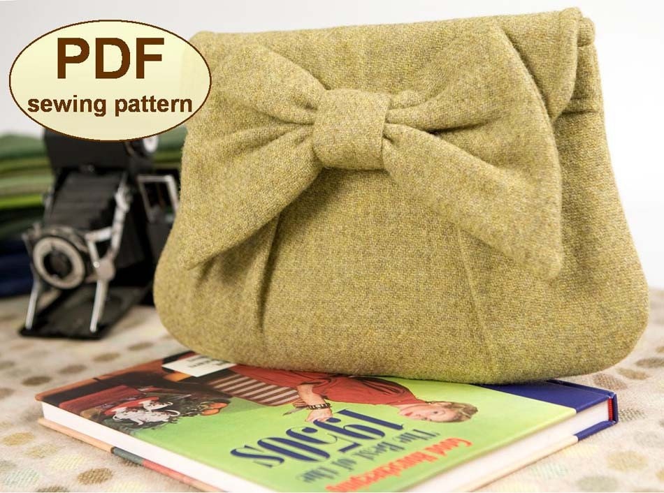 Compact Couture: 20 Free Clutch Sewing Patterns | Clutch sewing, Sewing  patterns, Purse sewing patterns