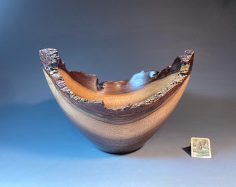 Black Walnut G+ Bowl #14888 made by Smithsonian Artist, David Walsh