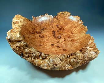 Bigleaf Maple Burl G++ Bowl #15466 made by Smithsonian Artist, David Walsh***