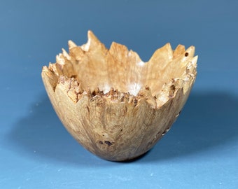 Bigleaf Maple Burl G+ Bowl #15358 made by Smithsonian Artist, David Walsh.