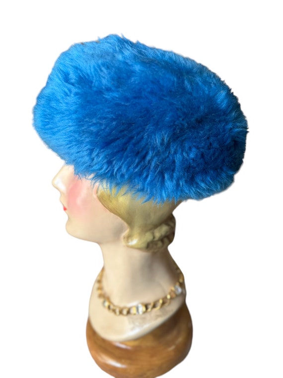 Rare royal blue mouton hat pillow box - image 3