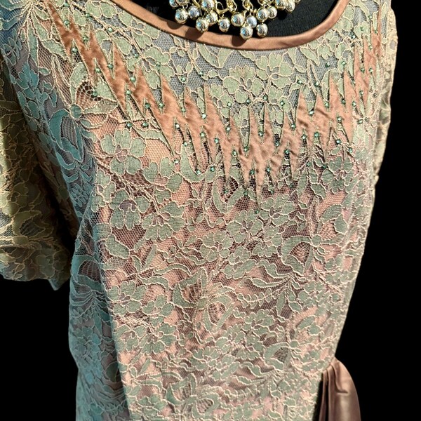 Amazing Voluptuous Vintage 1950’s green lace dress with rhinestones