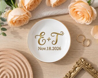 Engraved Initials Jewelry Dish, Custom Jewelry Dish with Name,  Wedding Date Keepsake, Engagement Gift, Bride Groom Anniversary Gift