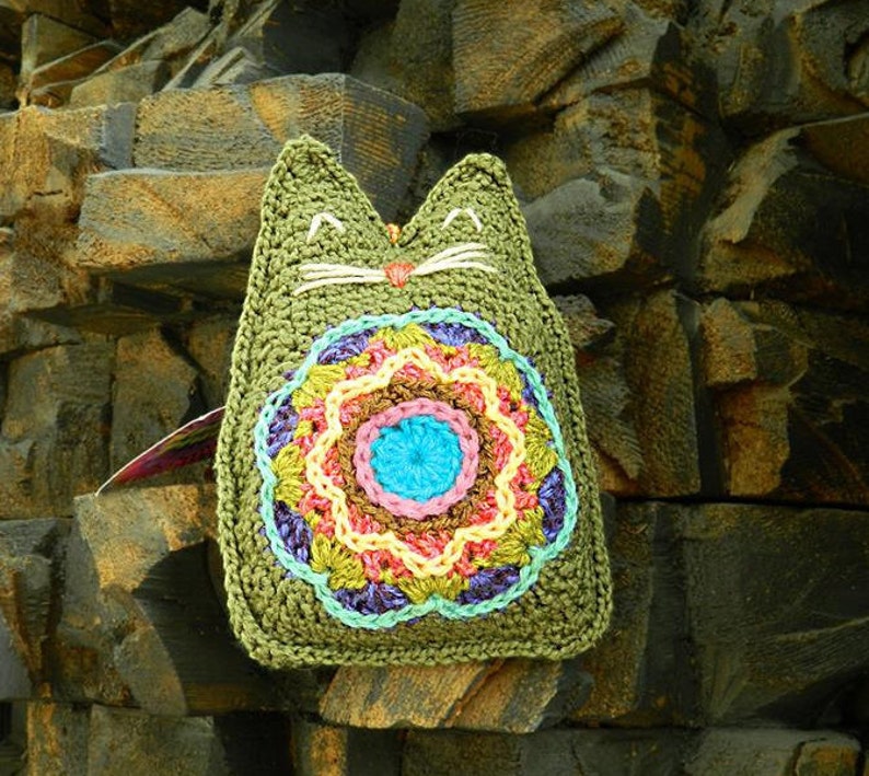 Karmic Kitty Téléchargement instantané Mascotte de motif au crochet en vedette dans l'exposition mondiale d'art Amigurumi PP-425602 image 3