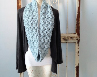 Icelandic Infinity Cowl PDF Pattern Instant Download Crochet Pattern accessory scarf Item PP333