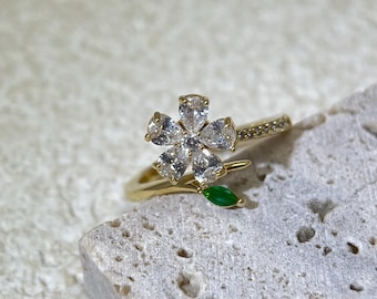 Cherry Blossom Spinner Ring: Gold Spinner Ring,  Girly spinner ring