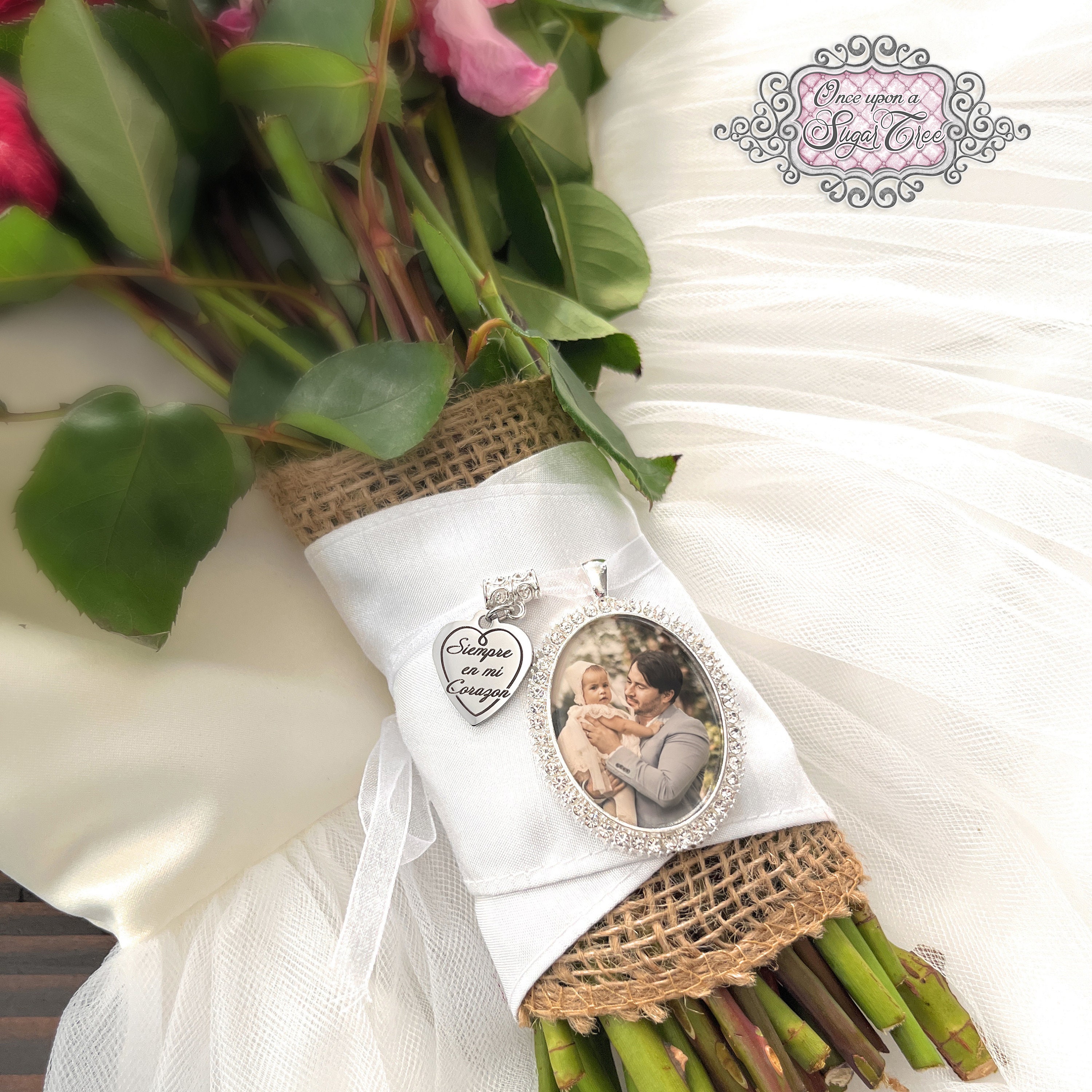 Bouquet Photo Charms for Wedding Memory Honoring India
