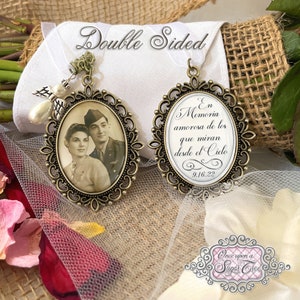 Spanish Photo Memorial Bouquet Charm-En Memoria Amorosa De Los Que Miran Desde El Cielo-Wedding Bouquet Charm-Loss of Loved One-Double Sided