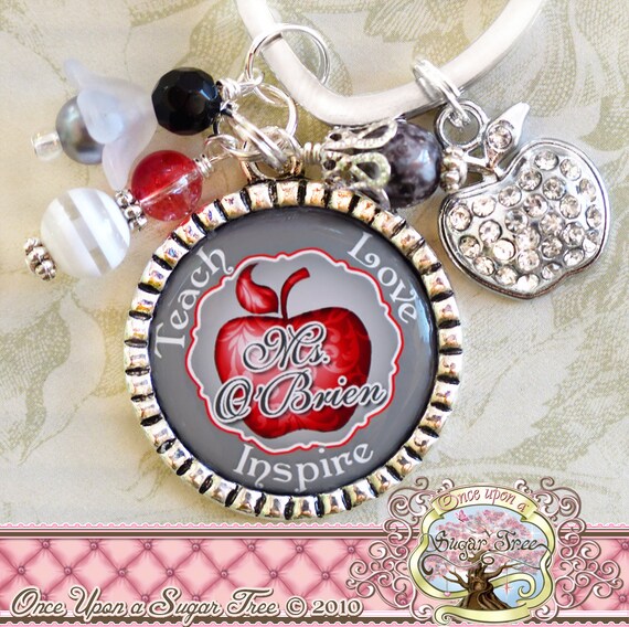 Set Di 2 Portachiavi Insegnante A Forma Di Mela Con Messaggi Di Ringraziamento - Ciondoli In Acciaio Inox Con Strass, Regalo Per Maestre E Mentori