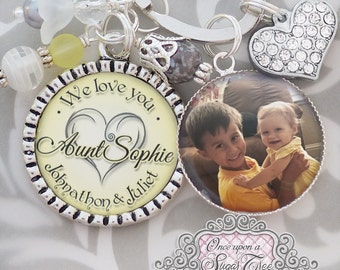 Aunt Gifts, We Love you Aunt Keychain, Christmas Gift for Aunt, Aunt Jewelry,Photo Gifts, Personalize, Grandma Gifts, Godmother, Kid's Names