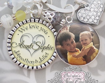 Aunt Gifts, We Love you Aunt Keychain, Christmas Gift for Aunt, Aunt Jewelry,Photo Gifts, Personalize, Grandma Gifts, Godmother, Kid's Names