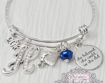 2026 Graduation Armband, glaubte sie, sie könnte so sie tat, 2025 personalisierte Grad-Schmuck-Oberschule-College-Graduat Geschenk-Graduat, Schmuck