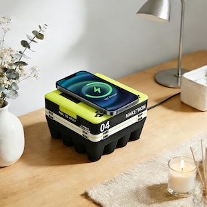 3D Printed Marathon Shield Charging Dock | Marathon Cosplay Desk Setup | Marathon Game Gamer Gift