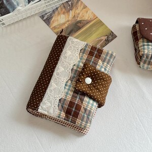 Custodia per libri patchwork trapuntata, copertina per quaderno a quadri, protezione per diario in stile cottagecore