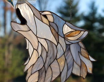 狼のステンドグラスサンキャッチャー、遠吠えする狼の模様（PDF