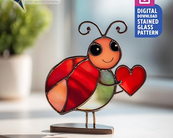 Lady Bug Carrying a Red Heart Stained Glass Pattern, Lady Bug Suncatcher PDF Template, Home Decor, Handmade Idea