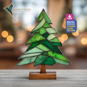 Patrón de vitral de pino, atrapasol de árbol perenne, vitral de árbol, patrón hecho a mano, decoración del hogar, arte de pared para colgar