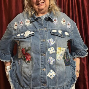 Upcycled Emblished Denim Jacket, Boho Cottagecore Floral Patchwork Jean Jacket, Eyelet Lace & Sequinin Appliqué, Plus Size 5XL