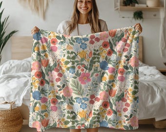Floral Throw Blanket, Flower Blanket, Vintage Floral blanket, birthday blanket, home decor, valentines gift, gifts for her, throw blanket