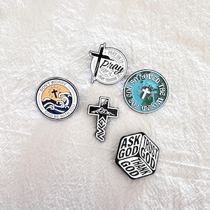 Religious Enamel Pins Jesus Badge Christian Brooch, Gift for Christian, Faith Gift for Prayer, Gift for Boyfriend/Dad
