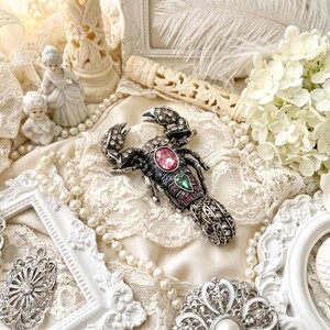 Crawfish Rhinestone Brooch - Colorful Gem-Studded Animal Pin Jewelry