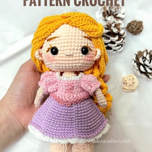 Padrão de crochê para boneca Amigurumi Princesa de Cabelos Longos em PDF