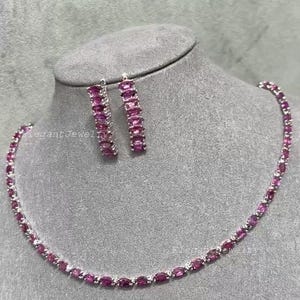 Halsband och örhängen i naturlig rhodolitgranat, lyxiga ädelstenssmycken i 925 sterlingsilver med rodiumplätering, festsmycken, present till henne bild 1
