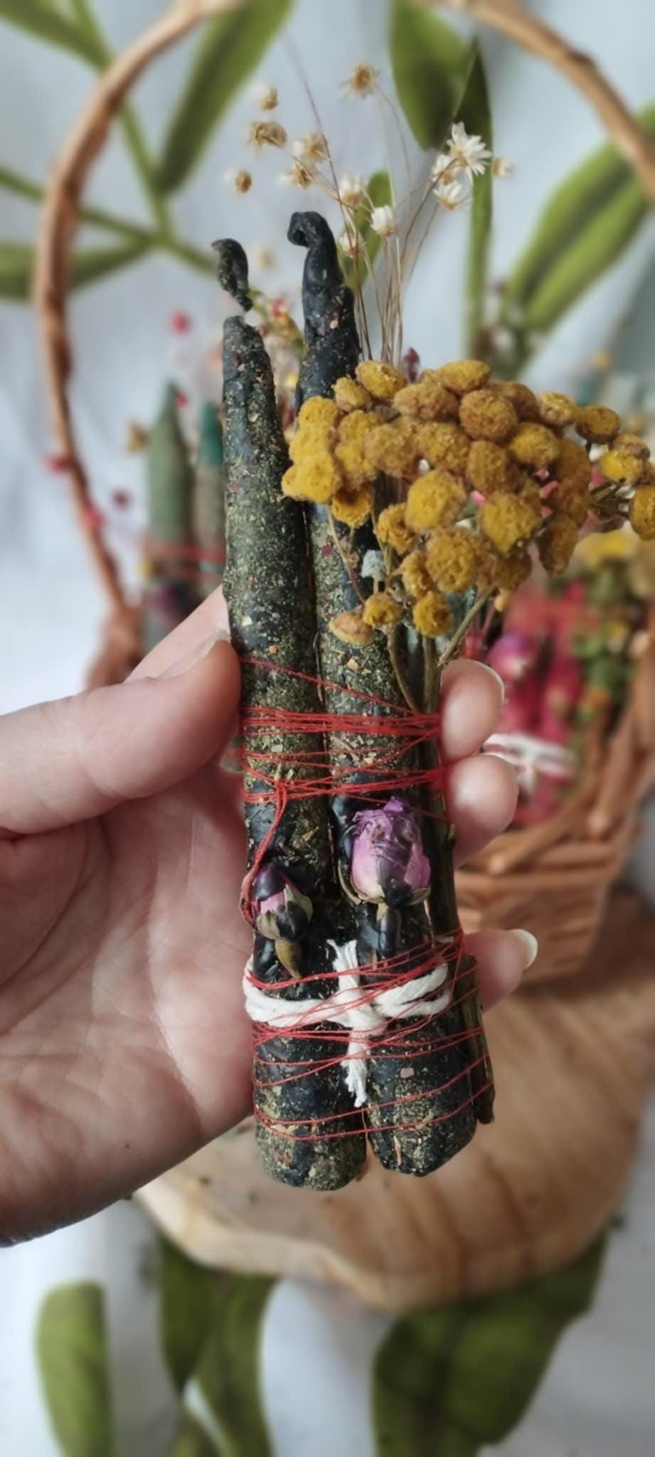 Herbal Ritual Beeswax Candle Set Altar Spell Candles With Bay Leaves - Etsy