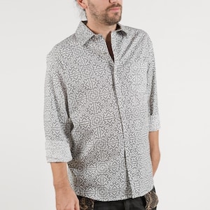 White Long Sleeve Button Down Shirt For Men, Psychedelic Mens Fashion Long Sleeved Shirt With Full Print Alternative Clothing For Him